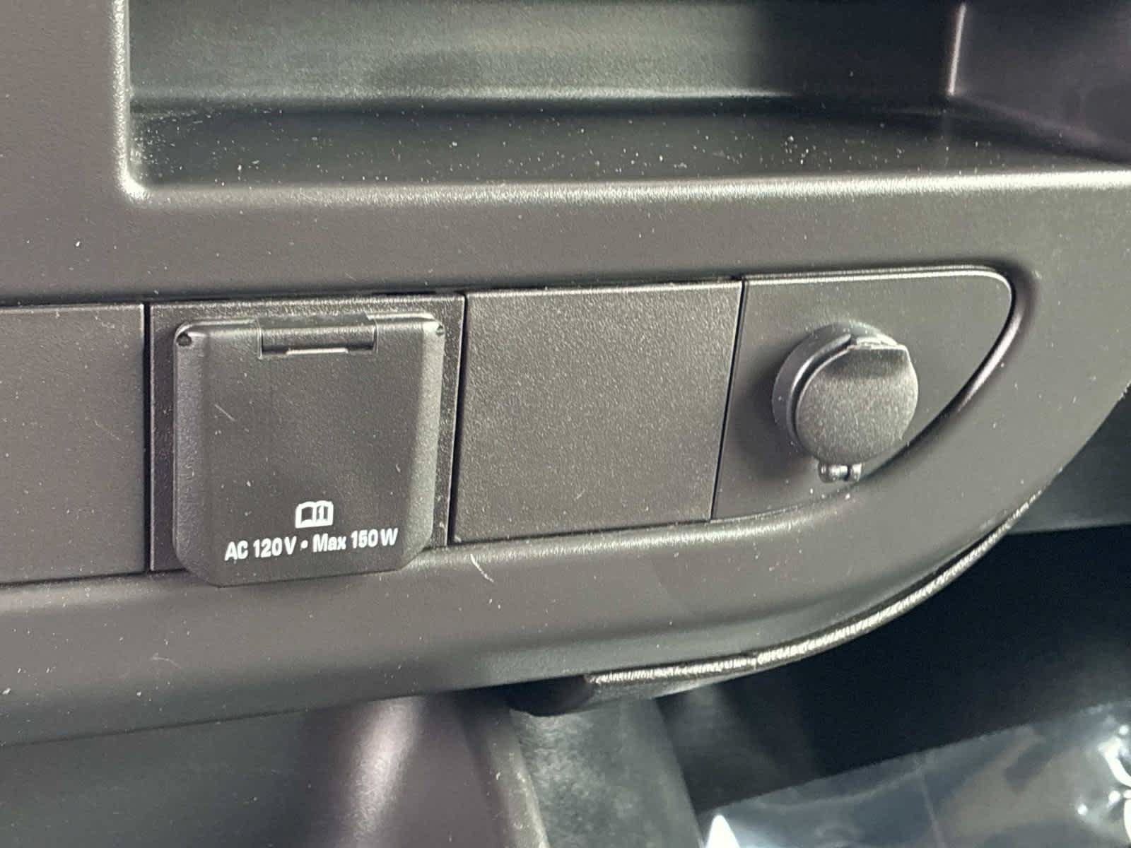 Used 2025 GMC Savana 2500 w/ Driver Convenience Package RWD image 36