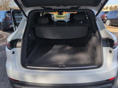 Used 2019 Porsche Cayenne image 15