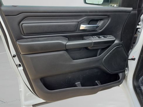 New 2026 RAM 1500 Express AWD/4WD image 21