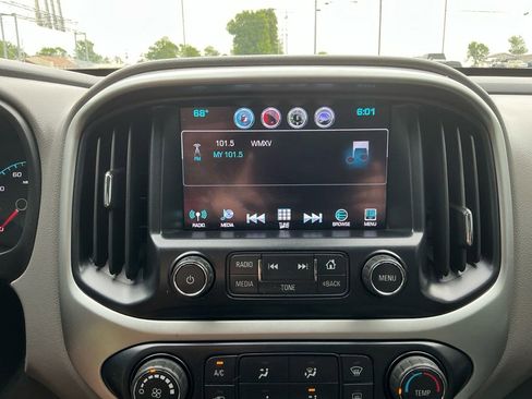 Used 2016 Chevrolet Colorado LT w/ LT Convenience Package RWD image 26
