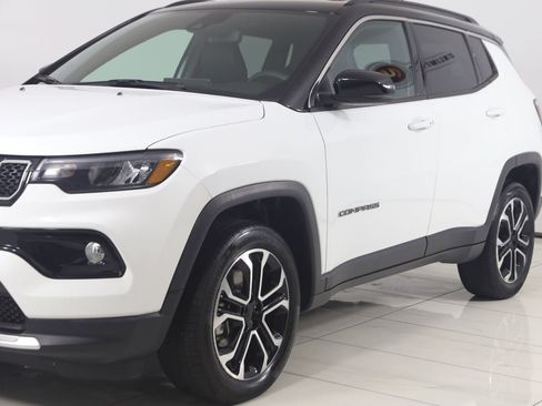 Used 2023 Jeep Compass Limited AWD/4WD image 41