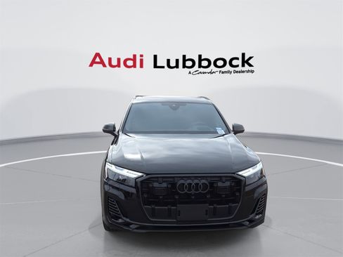 Used 2025 Audi Q7 3.0T Prestige w/ Prestige Package image 3