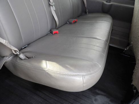 Used 2023 Chevrolet Express 3500 LS RWD image 30