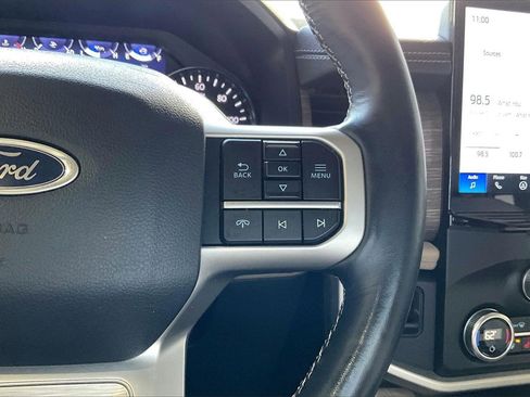 Used 2024 Ford Expedition Max Limited image 9