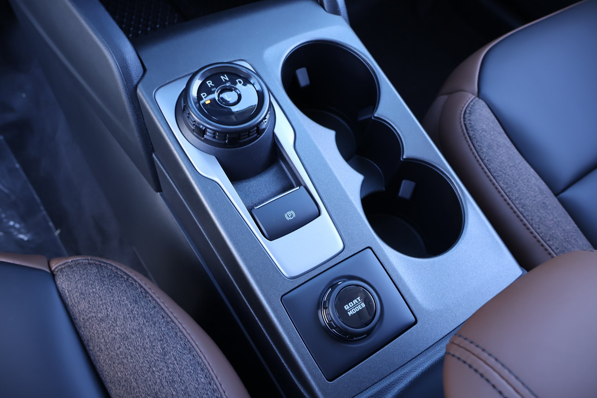 New 2026 Ford Bronco Sport Outer Banks w/ Outer Banks Tech Package+ AWD/4WD image 9