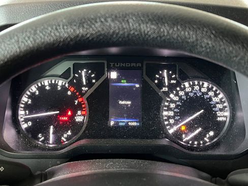 Used 2025 Toyota Tundra SR5 AWD/4WD image 28