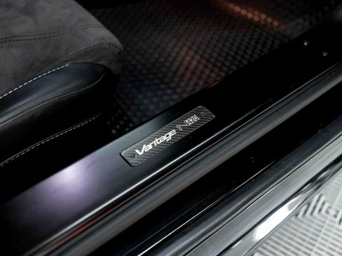 Used 2011 Aston Martin V8 Vantage N420 image 48