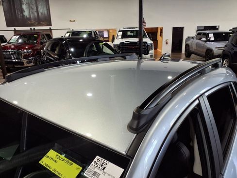 Used 2024 Subaru Crosstrek 2.5i Limited image 18