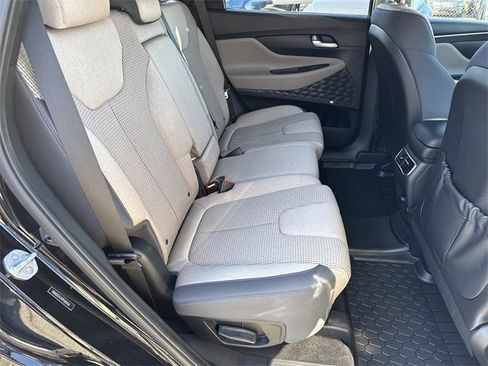 Used 2023 Hyundai Santa Fe SEL image 15