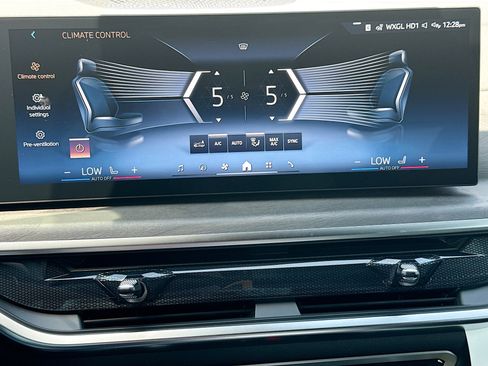 New 2026 BMW X5 sDrive40i RWD image 35