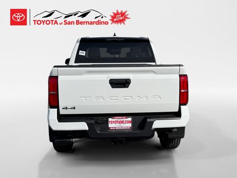 Certified 2026 Toyota Tacoma SR5 AWD/4WD image 4