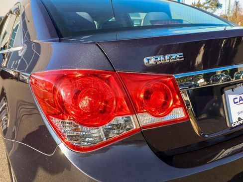 Used 2016 Chevrolet Cruze LT image 20