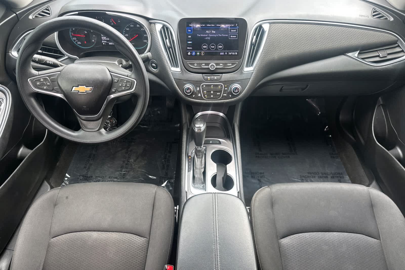 Used 2020 Chevrolet Malibu LT FWD image 3