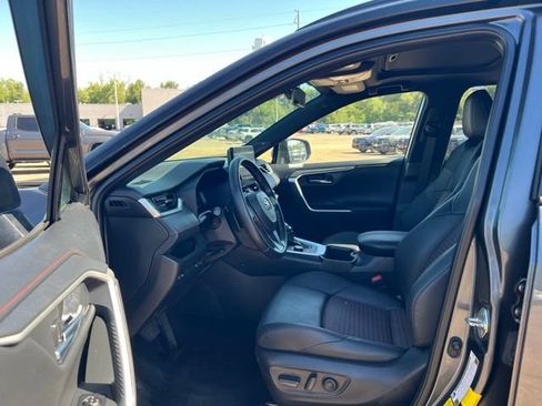 Used 2023 Toyota RAV4 XSE AWD/4WD image 26