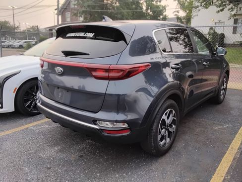 Used 2020 Kia Sportage LX FWD image 11