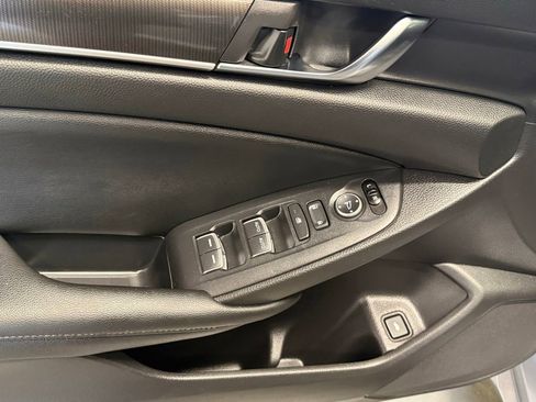 Used 2020 Honda Accord Sport image 17