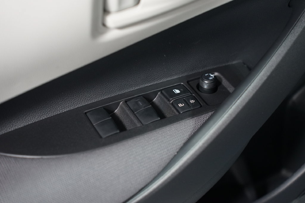 New 2027 Toyota Corolla LE FWD image 29