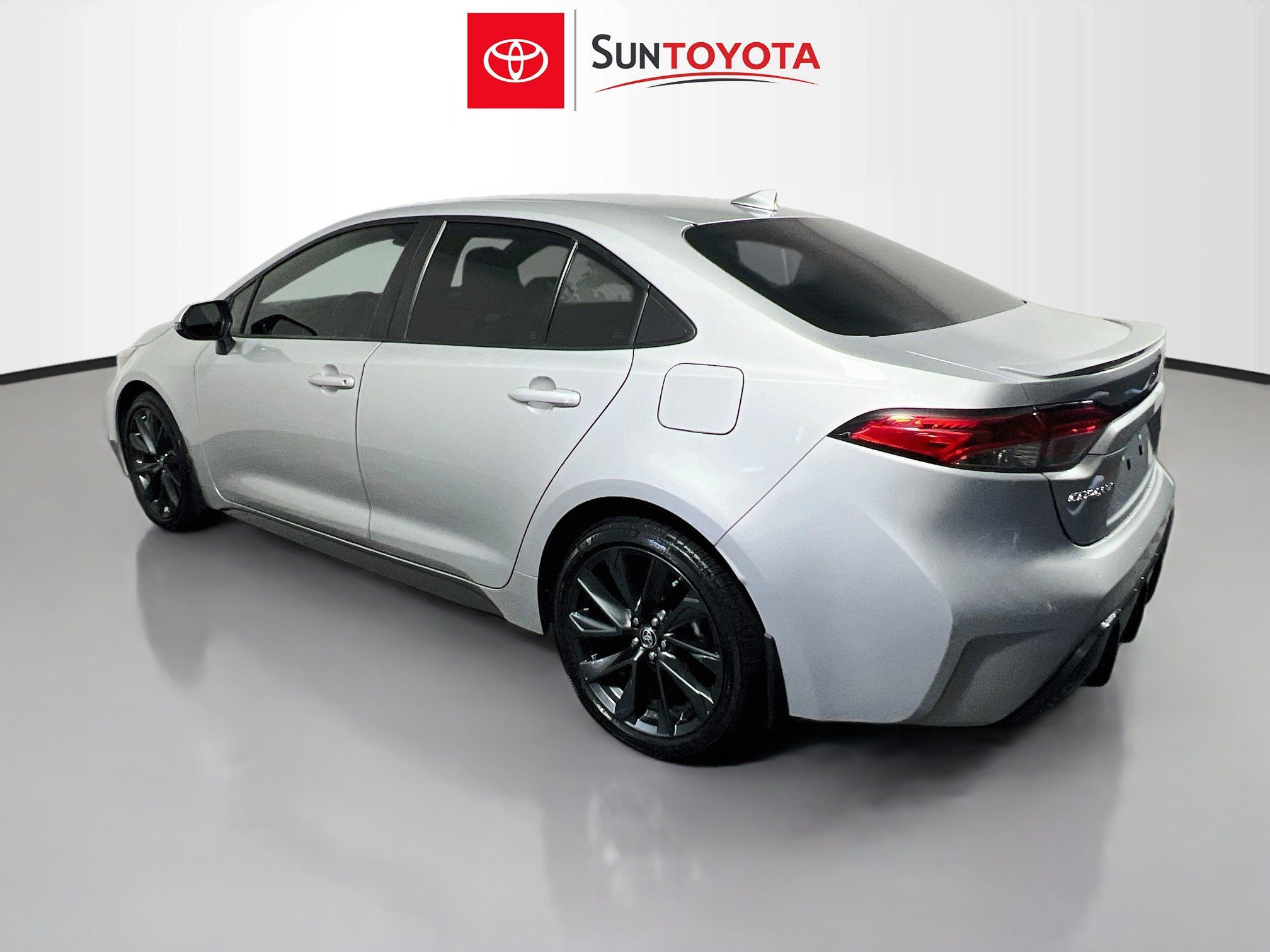Used 2024 Toyota Corolla SE FWD image 6