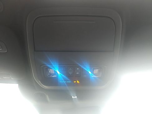 Used 2025 Ford Explorer ST image 23