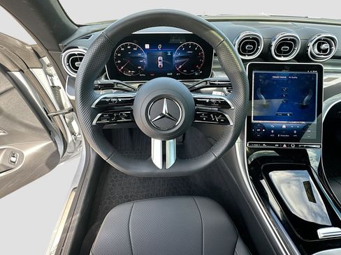 Used 2024 Mercedes-Benz CLE 450 4MATIC Coupe image 23