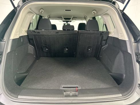 Used 2023 Nissan Rogue SV FWD image 26