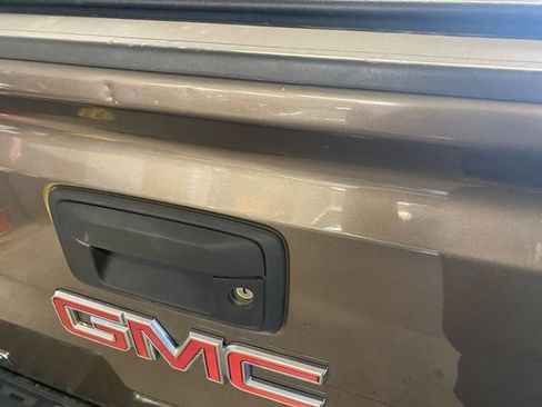 Used 2014 GMC Sierra 1500 SLE w/ SLE Value Package image 22