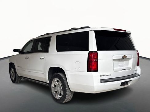 Used 2017 Chevrolet Suburban Premier image 7
