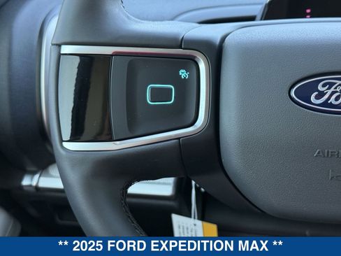 New 2025 Ford Expedition Max Active RWD image 28