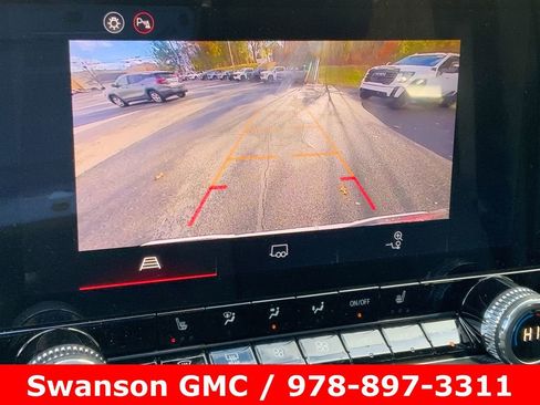 New 2026 GMC Canyon Elevation w/ Convenience Package image 15