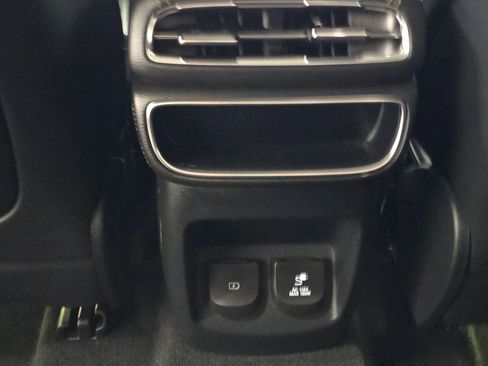 Used 2024 Genesis GV80 2.5T image 19