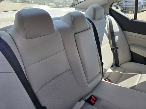 Used 2025 Nissan Altima 2.5 SV image 22