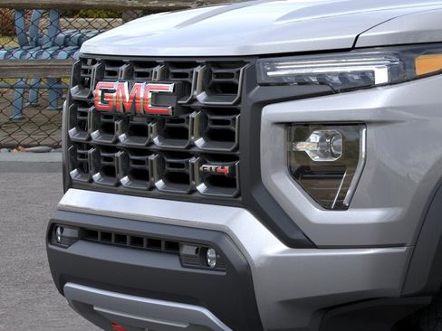 New 2026 GMC Canyon AT4 AWD/4WD image 13