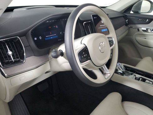 Used 2026 Volvo XC90 B6 Ultra AWD/4WD image 24