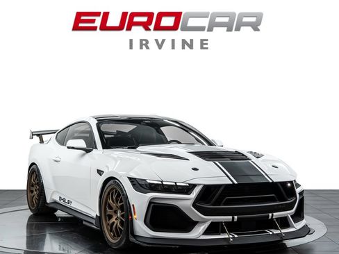 Used 2025 Ford Mustang GT Premium w/ GT Performance Package RWD image 7
