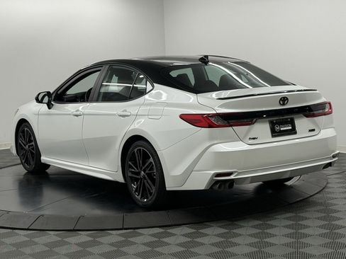 Used 2025 Toyota Camry XSE image 10