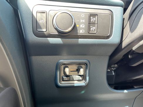 New 2026 Ford Maverick XL AWD/4WD image 18