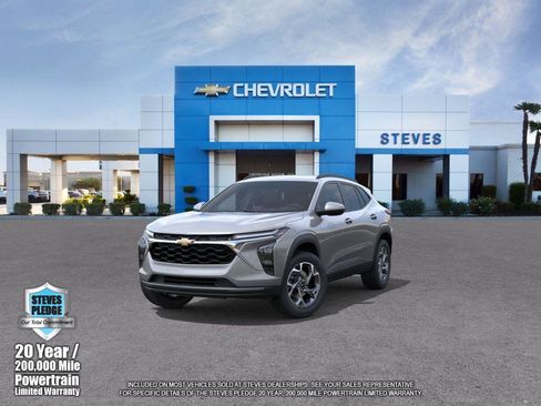 New 2026 Chevrolet Trax LT w/ Driver Confidence Package FWD image 8