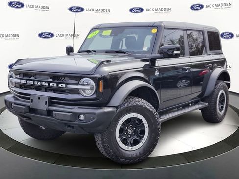 Certified 2023 Ford Bronco Outer Banks w/ Sasquatch Package image 1