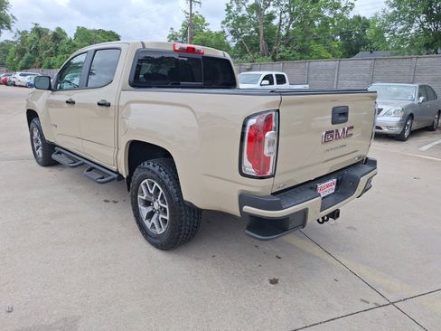 Used 2022 GMC Canyon AT4 AWD/4WD image 4
