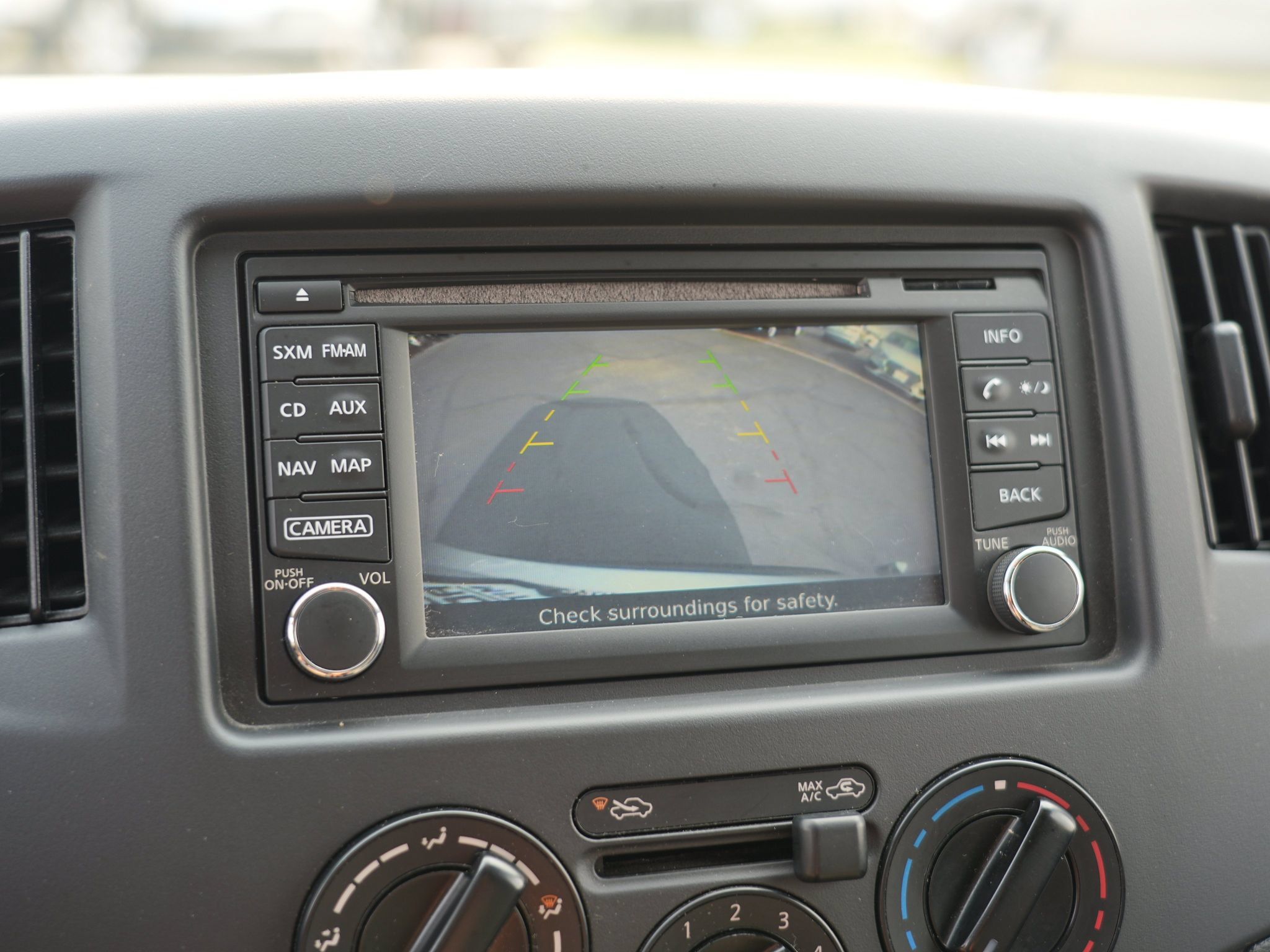 Used 2017 Chevrolet City Express LT w/ Technology Package FWD image 31