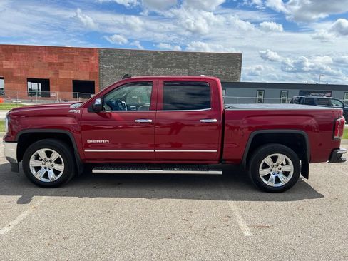 Used 2018 GMC Sierra 1500 SLT AWD/4WD image 3