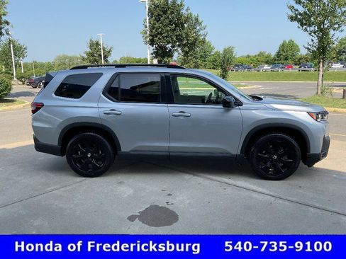 Used 2026 Honda Pilot Black Edition image 6