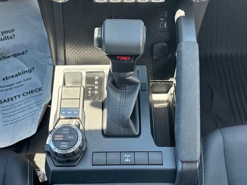 Certified 2026 Toyota Tacoma TRD Off-Road AWD/4WD image 22