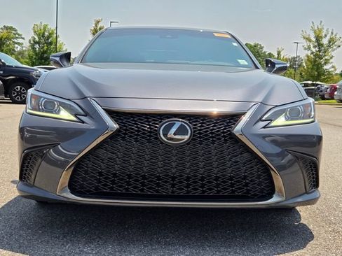 Used 2023 Lexus ES 350 F Sport w/ Accessory Package (Z2) FWD image 8
