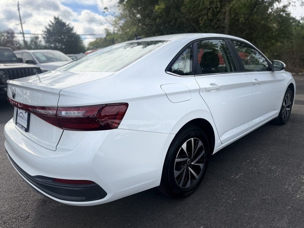 Used 2025 Volkswagen Jetta S FWD image 3