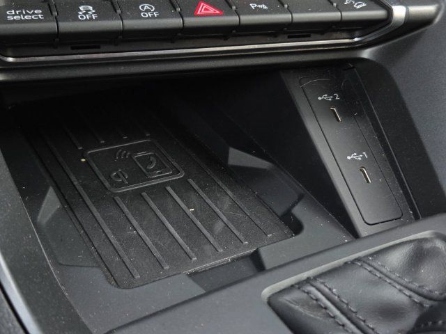 Used 2022 Audi Q3 2.0T Premium Plus w/ Premium Plus Package AWD/4WD image 21