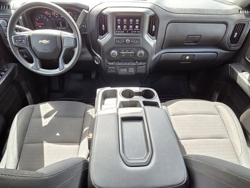 Certified 2025 Chevrolet Silverado 2500 Custom w/ Custom Value Package AWD/4WD image 10