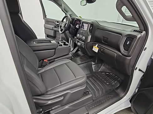New 2025 GMC Sierra 2500 Pro image 27