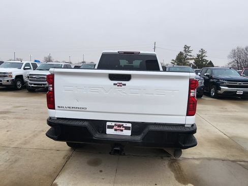 Used 2024 Chevrolet Silverado 3500 W/T image 6