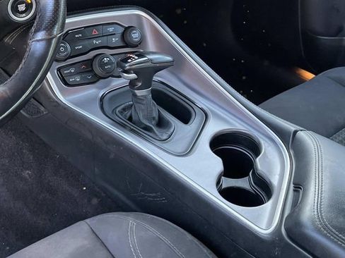 Used 2019 Dodge Challenger SXT w/ Driver Convenience Group image 14